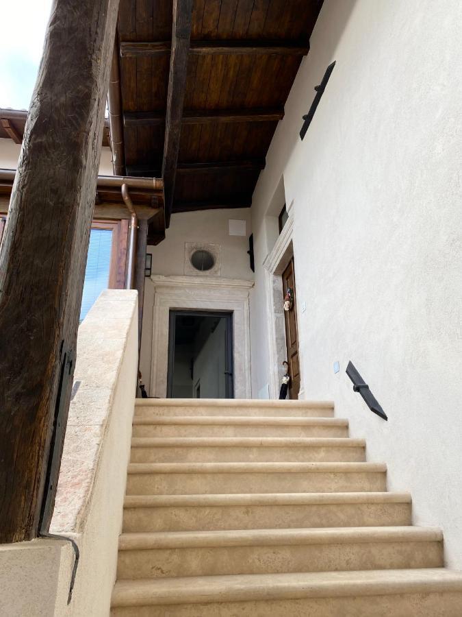 La suite aquilana LʼAquila Exterior foto