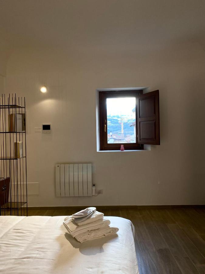 La suite aquilana LʼAquila Exterior foto